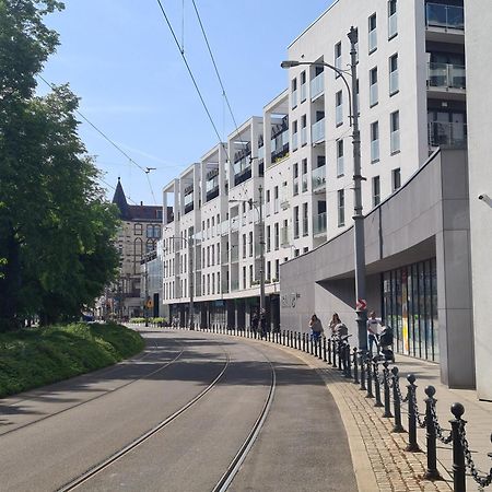 Chopin Park Lux Apartment, Self Check-In 24H, Free Parking, Air-Conditioning Poznan Luaran gambar